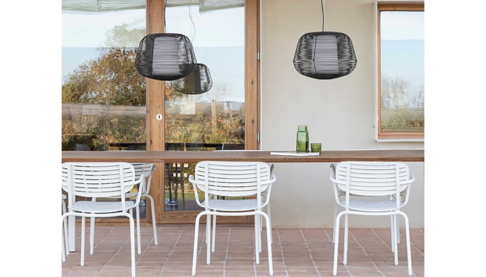 La colecci�n Nara est� creada para respetar la biodiversidad natural durante las horas de oscuridad evitando la contaminaci�n lum�nica...