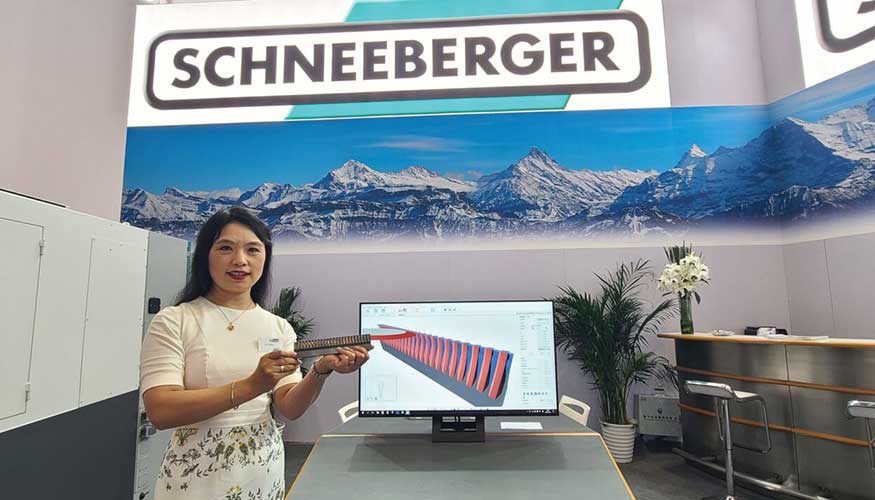 Empresas de producci�n y afilado de brochas de todo el pa�s utilizan Schneeberger Corvus. La Sra. Liu las conoce todas