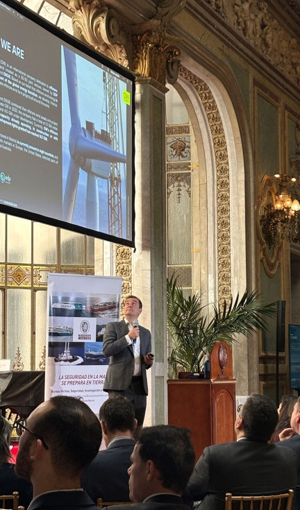 Oscar D�az, de Ocean Winds