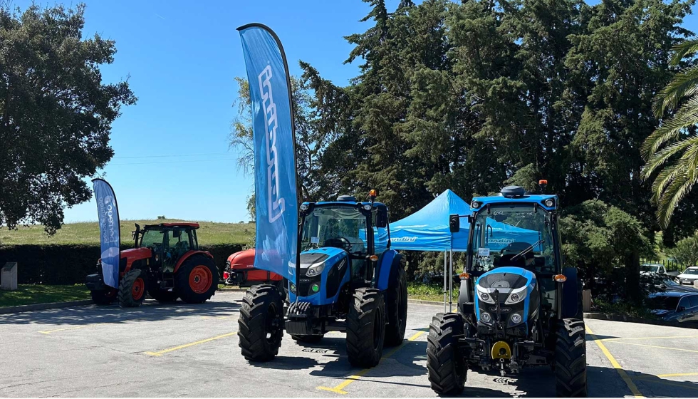 Paralelamente ao evento teve lugar a Exposio de Mquinas, com as participaes da Borrego Leonor Alentejo (Kubota) e da J...