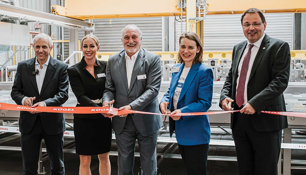 De izquierda a derecha...