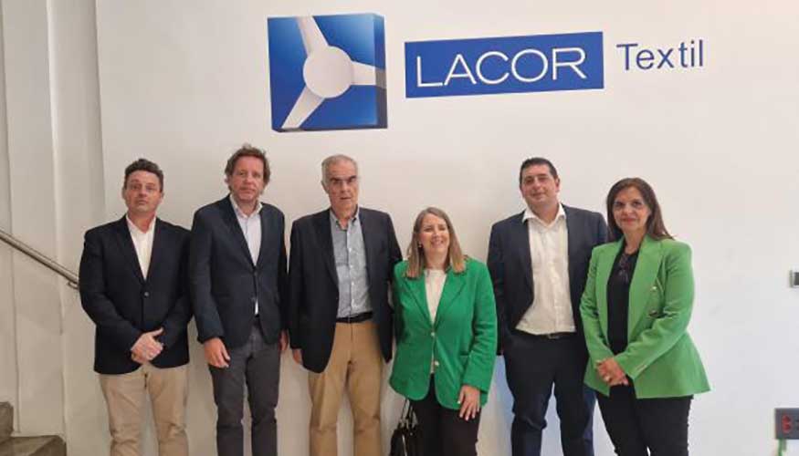 Visita de la directora general a Lacor Textil