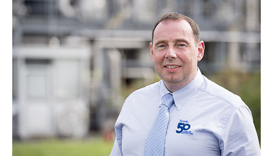 Steve Marnach es el director de Formacin para EMEA y especialista en Entornos Crticos, DuPont Personal Protection