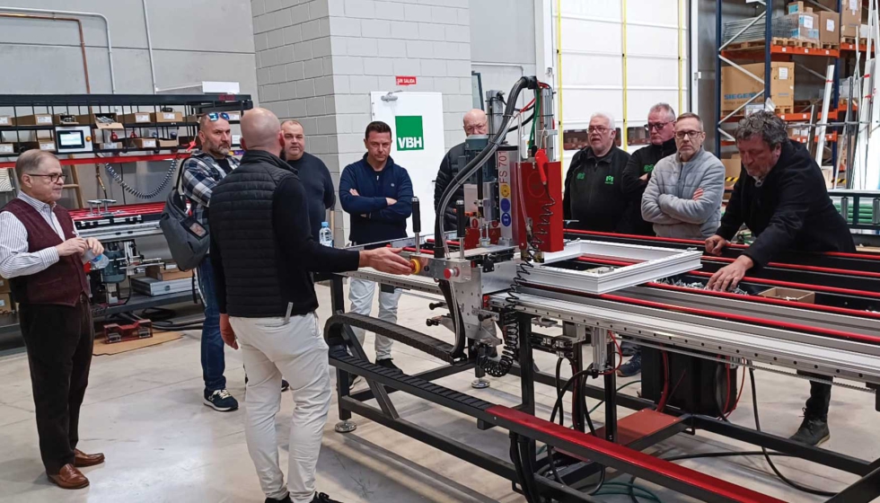 Durante la formacin, los integrantes del equipo de Aluminios MARTON vivieron una inmersin completa en las soluciones de VBH Iberia...