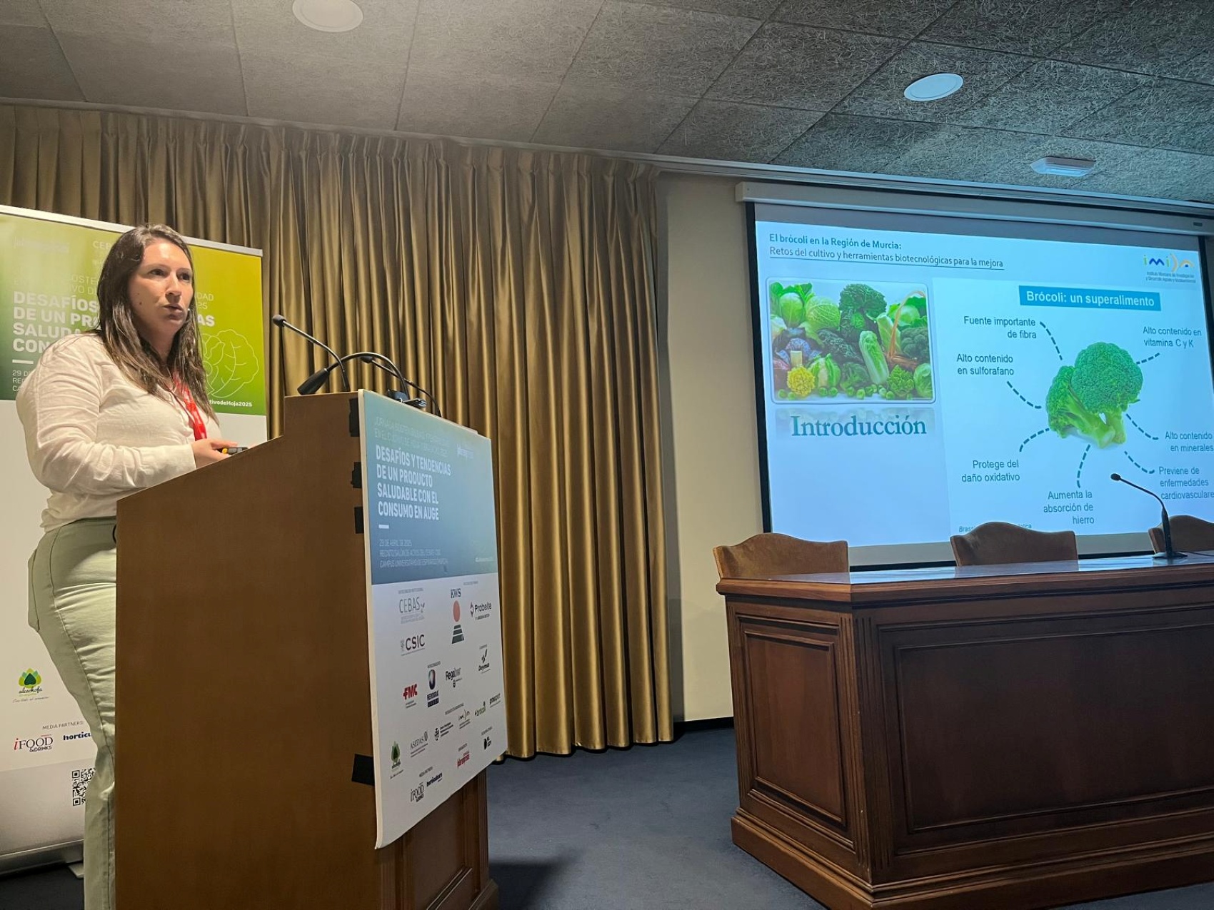 Miriam Romero, del Grupo de Investigacin de Cultivo de Tejidos Vegetales del IMIDA