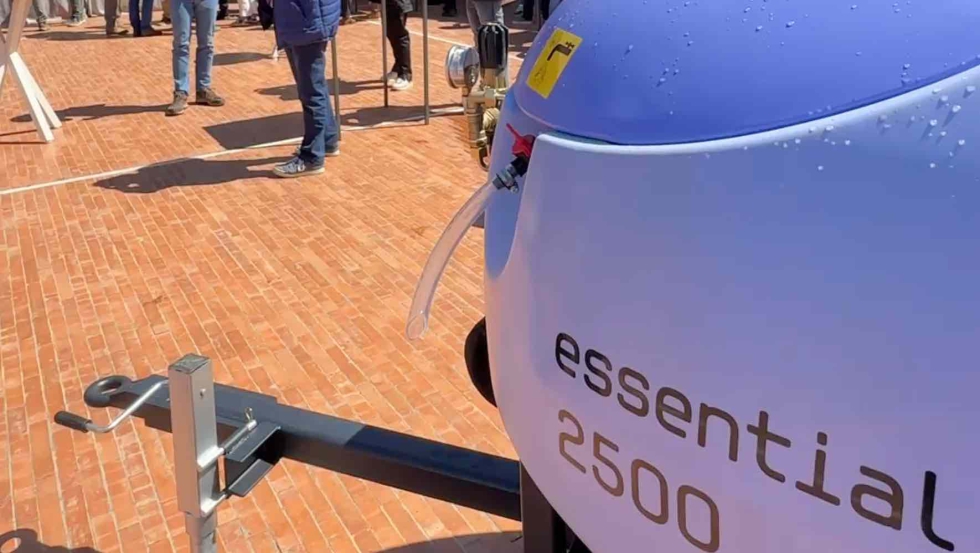 Enganche ms largo que favorece el acceso a distintos tipos de cultivos