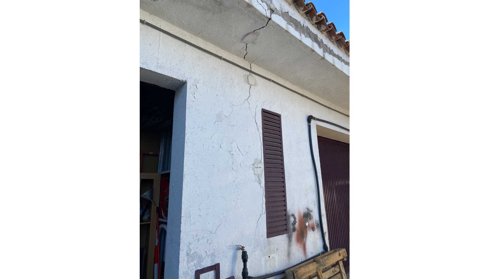 "El constante consumo de agua, los desperfectos estructurales...