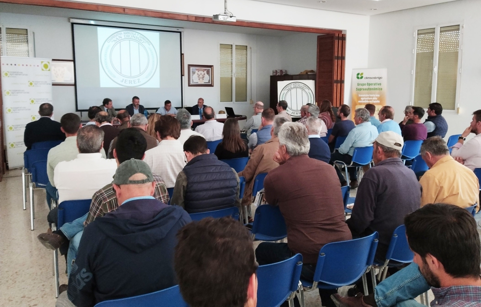 Acto inaugural de la Jornada de Cultivos Herbceos organizada por Cooperativas Agro-alimentarias de Andaluca