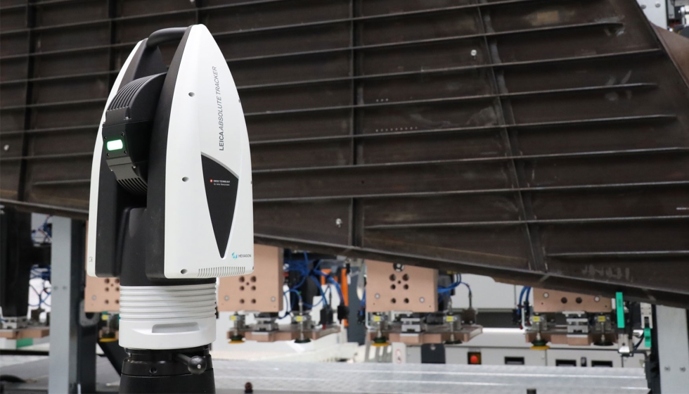 Foto de Hexagon acelera la inspección aeroespacial a gran escala con seguimiento láser y escaneo directo