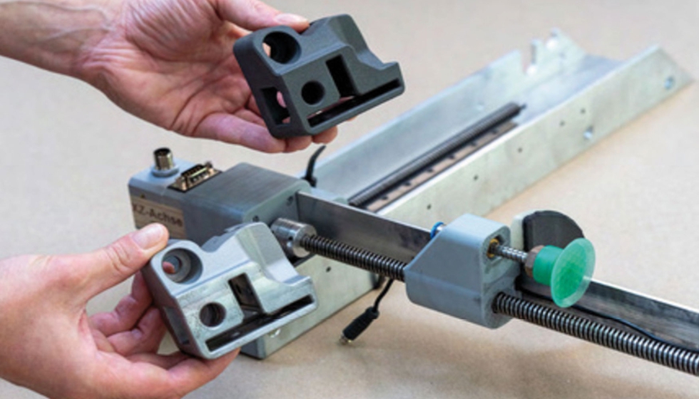 Muchas de las piezas impresas en 3D que hay en el robot son muy complejas y realizan diferentes funciones...