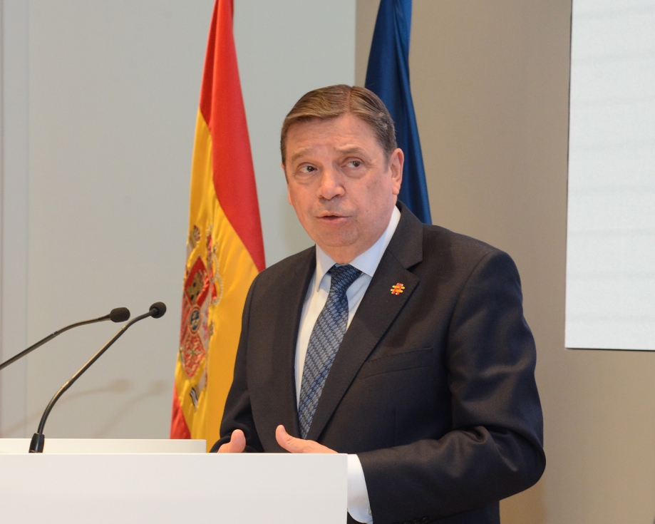 Luis Planas: La propuesta de simplificacin de la Poltica Agraria Comn recoge buena parte de las solicitudes de Espaa...