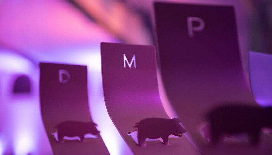 Estatuillas de los Premios Porc dOr Ibrico