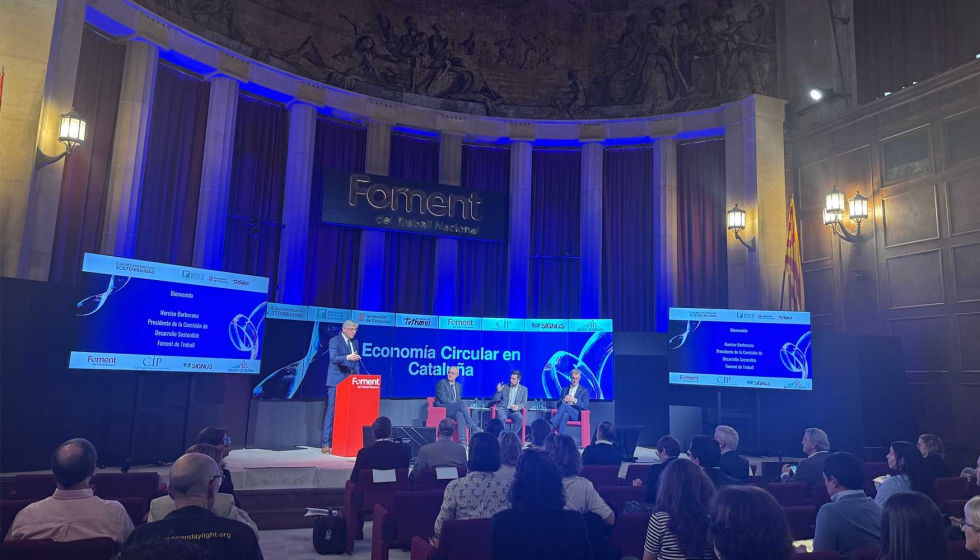 Narciso Berbena, presidente de la Comisi�n de Desarrollo Sostenible de Fomen durante su intervenci�n