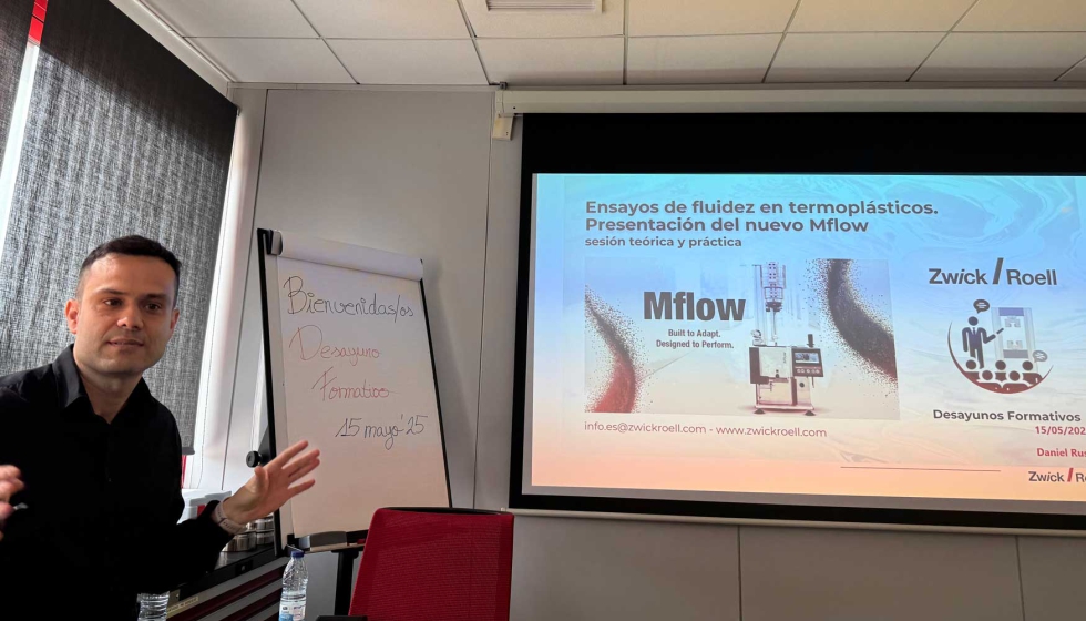 Daniel Ruso, ingeniero de proyectos de ZwickRoell, explic� los fundamentos del �ndice de fluidez (MFI)
