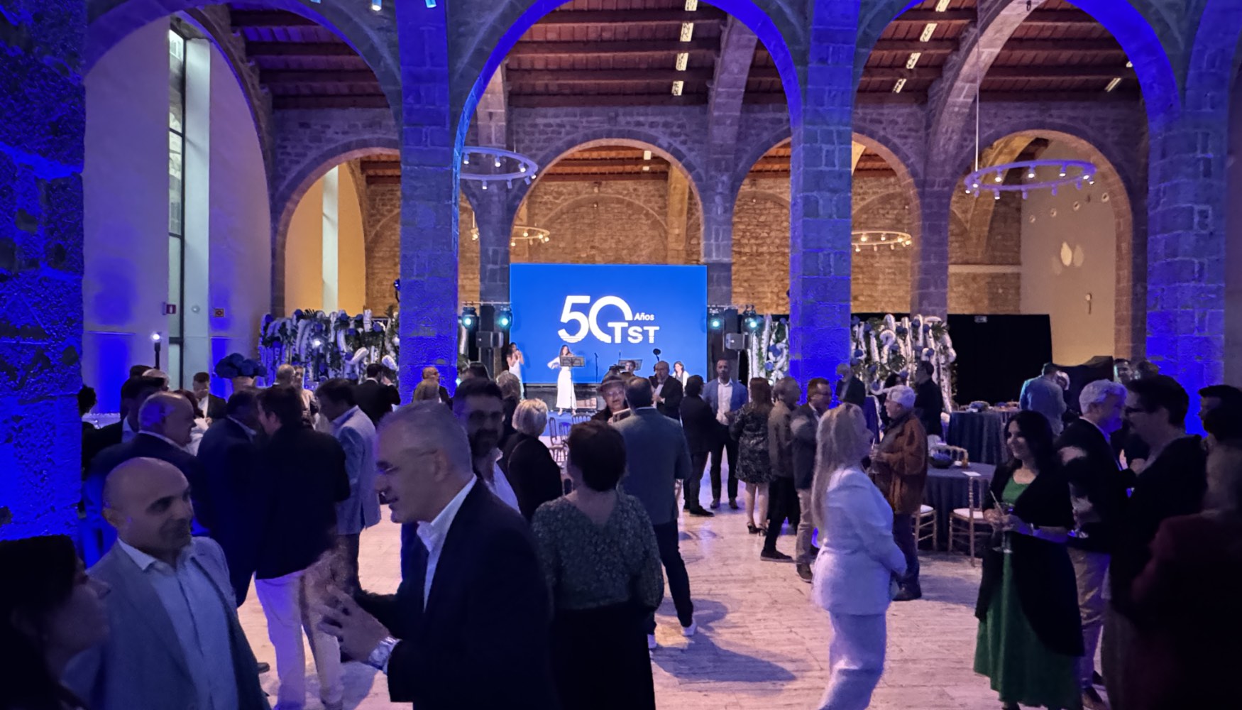 Durante toda la velada se gener un gran ambiente entre todos los invitados