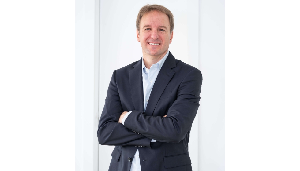 Con una s�lida trayectoria en gran consumo y experiencia internacional...