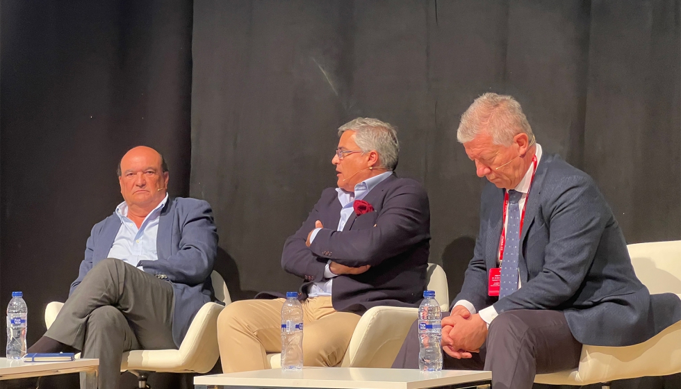 Durante el debate los combustibles renovables fueron defendidos como una alternativa inmediata, viable y compatible con la infraestructura actual...