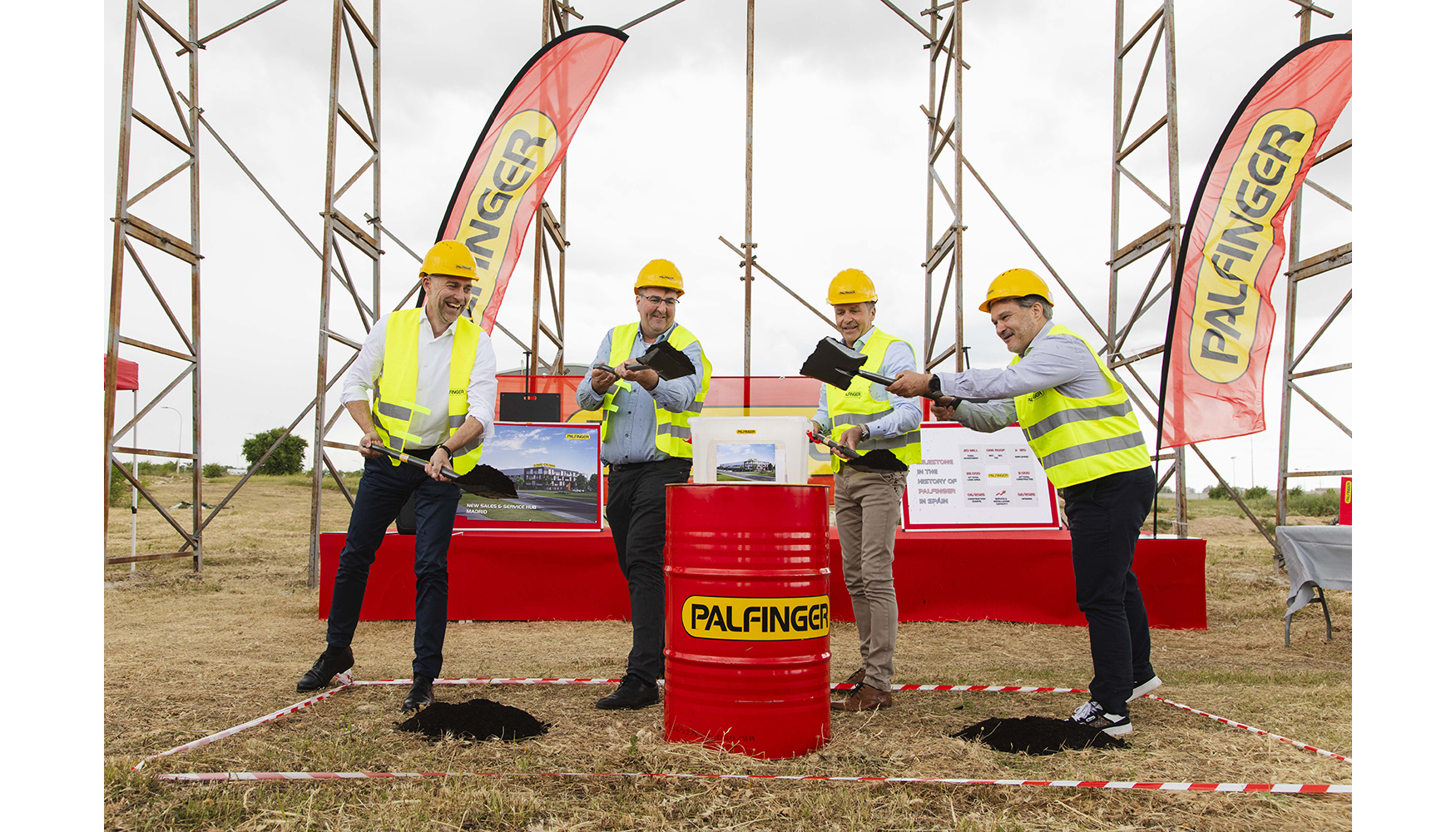 De izquierda a derecha...