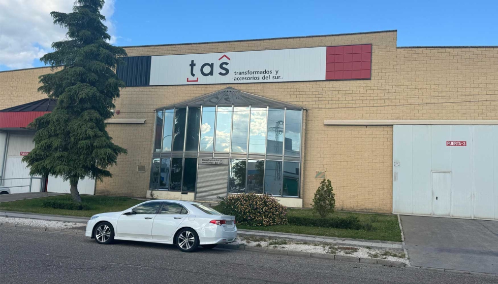 TAS Transformados y Accesorios del Sur, ubicada en C�rdoba y especializada en la fabricaci�n de soluciones met�licas para fachadas y cubiertas...