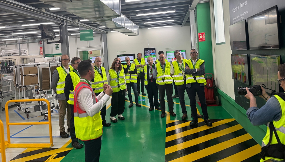 Los asistentes han podido visitar la f�brica de Molins de Rei