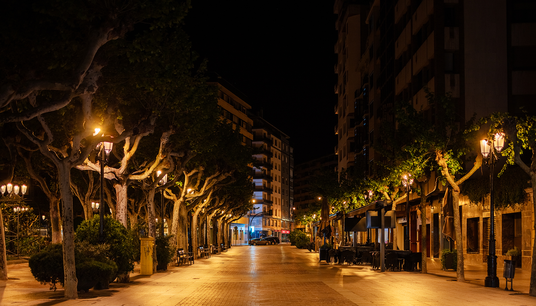 Alta uniformidad y bajo nivel lumnico en el centro histrico de Logroo