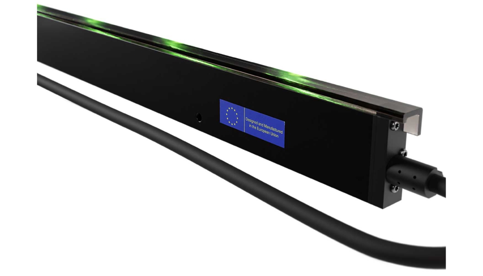 Las cortinas de luz Panachrome+ reconocen el movimiento y aumentan la seguridad en el ascensor