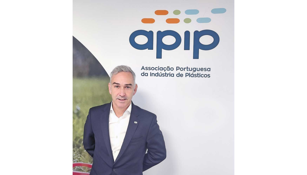 Foto de Entrevista con Pedro Paes do Amaral, vicepresidente ejecutivo de la Asociación Portuguesa de la Industria del Plástico (APIP)