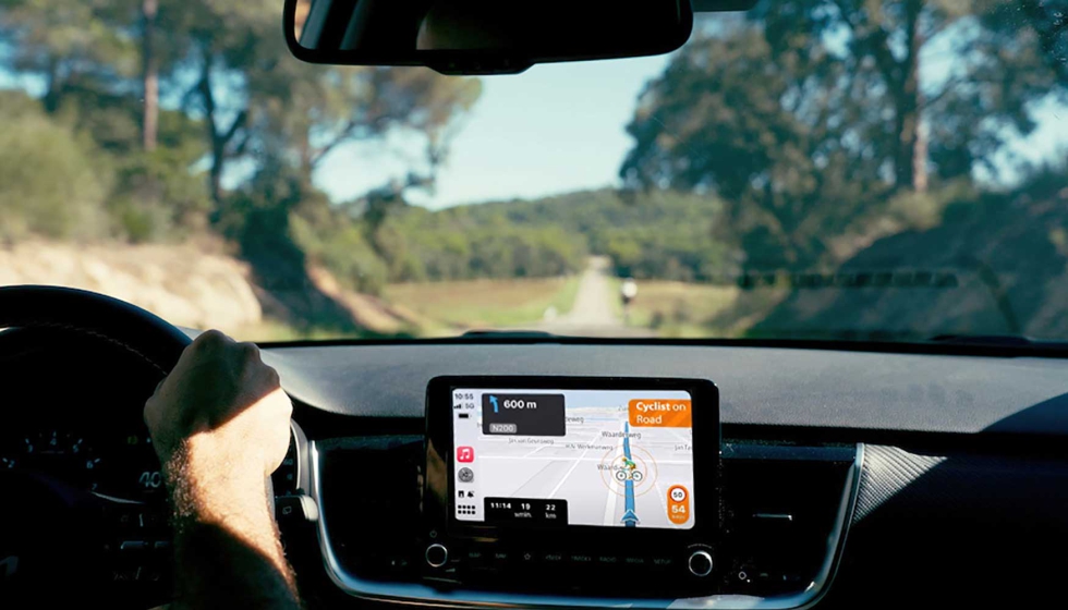 Vista de una app de navegacin avisando de la presencia de un ciclista