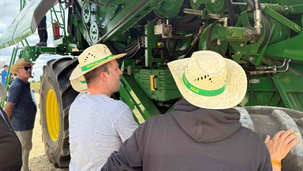 Los agricultores tuvieron ocasi�n de conocer por dentro las innovaciones presentadas