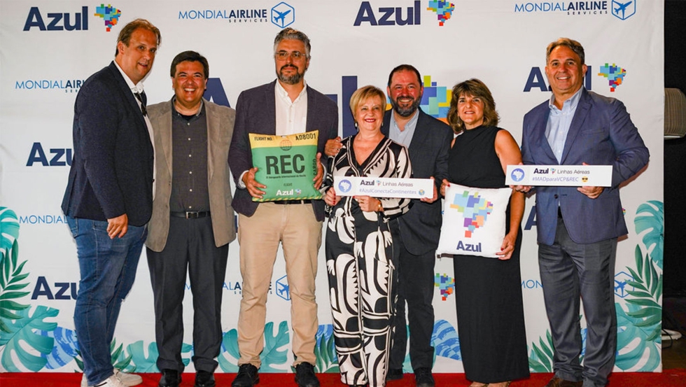 Foto de grupo de los organizadores