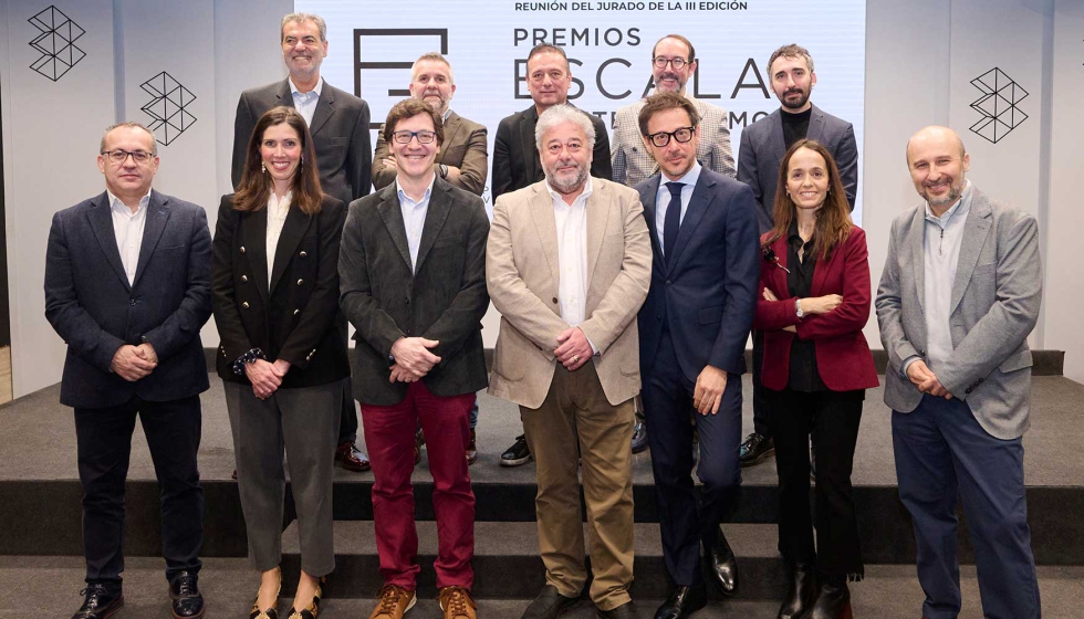 Foto de familia de los miembros del jurado de esta 3� edici�n de los Premios Escala