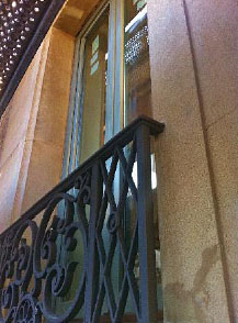 La balconera producida por la firma aragonesa Carinbisa