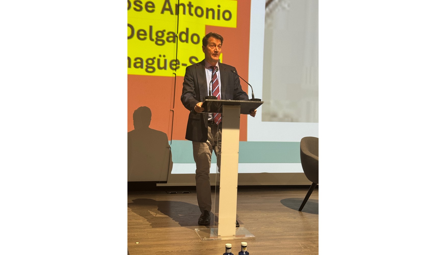 Jos� Antonio Delgado Echag�e-Sell, jefe de Servicio de la Subdirecci�n General de Calidad y Seguridad Industrial del Ministerio de Industria...