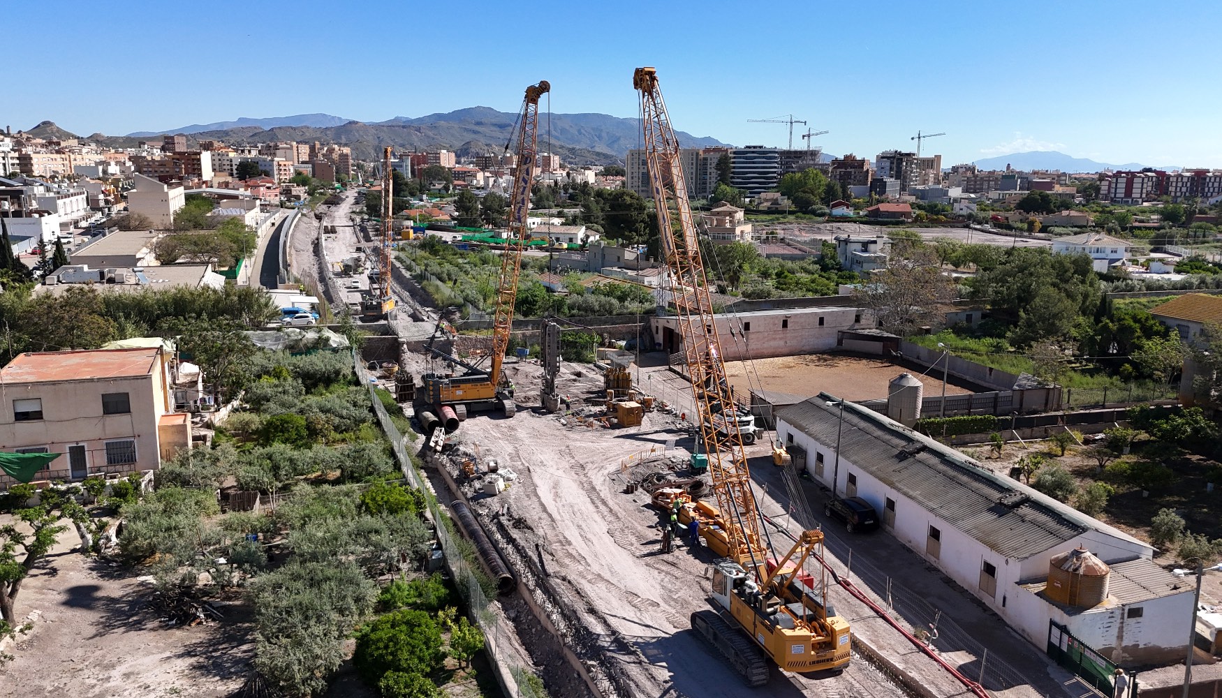 Algunos de los grandes hndicaps del proyecto han sido la coordinacin de equipos...