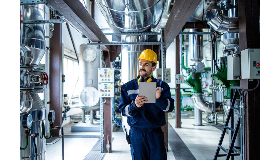 La escasez de profesionales cualificados y la amplia rotaci�n de empleados son los principales problemas en el �mbito industrial en Espa�a...