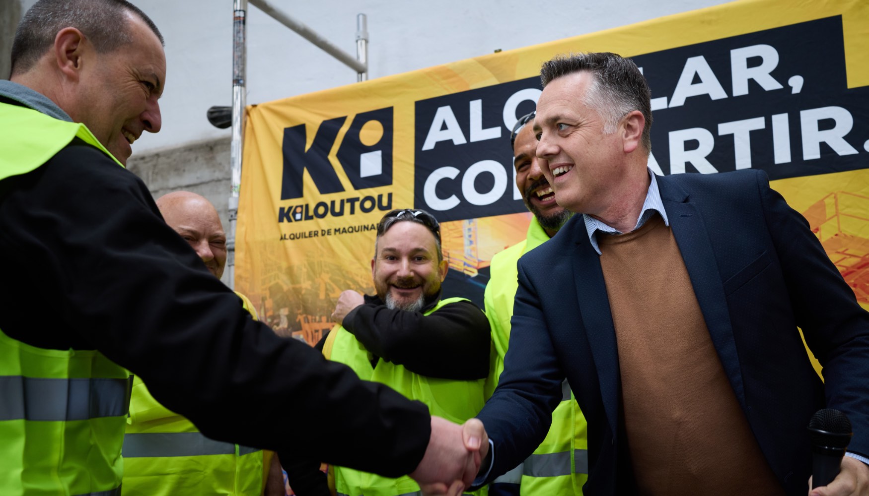 Cyril Brillouet, director general de Kiloutou Espaa (derecha)