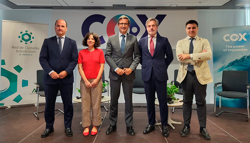 Eel consejero de Industria, Energa y Minas de la Junta de Andaluca, Jorge Paradela...