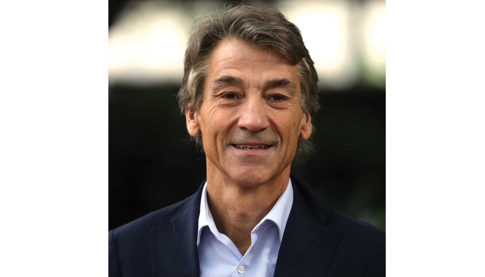 Javier Pujol Artigas posee una amplia trayectoria en el sector de automocin...