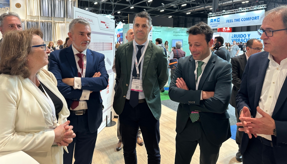 Bego�a L�pez, CEO de Componentes y Unidades Constructivas...