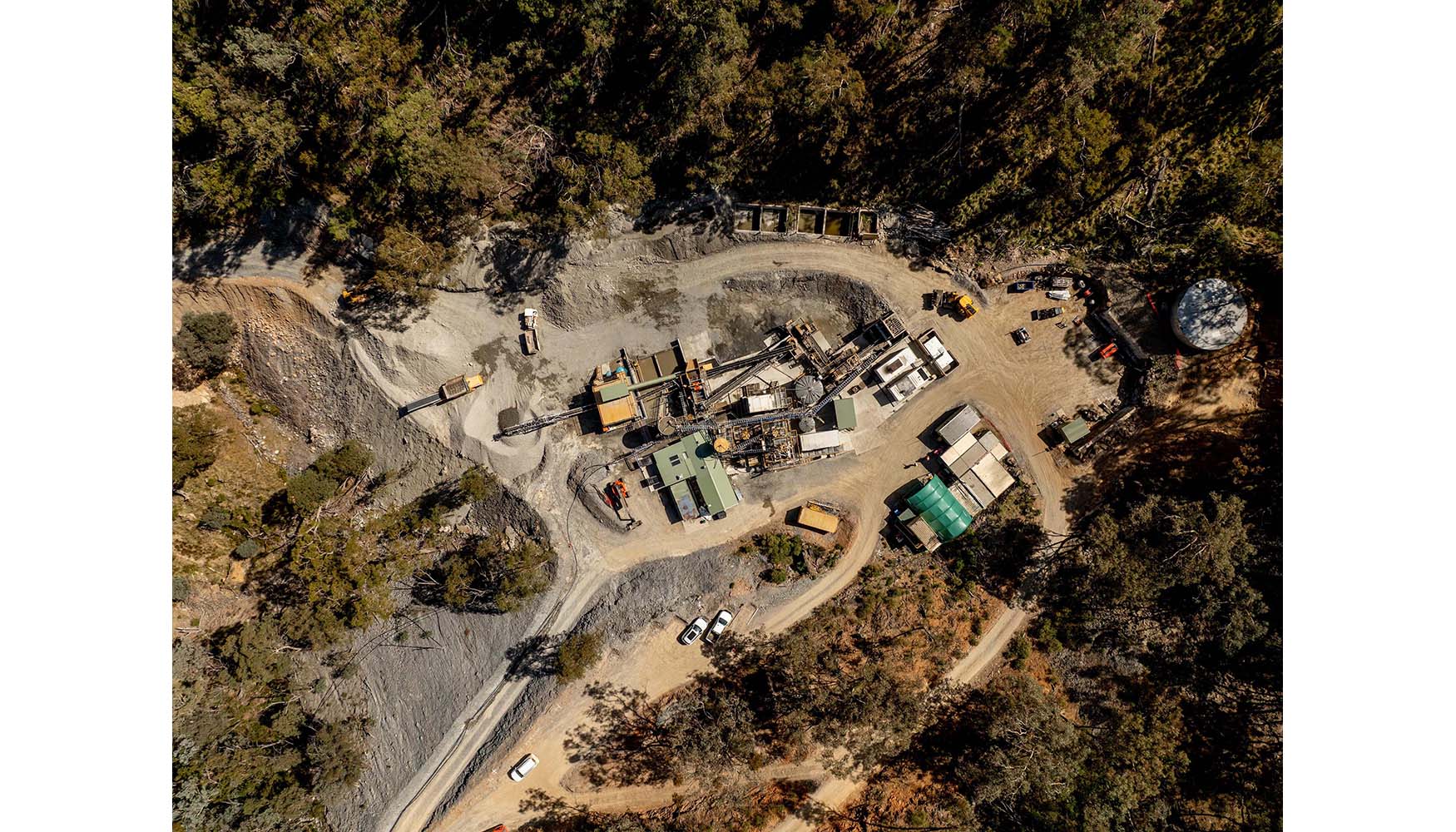 Vista a�rea de las instalaciones de Vertex Minerals