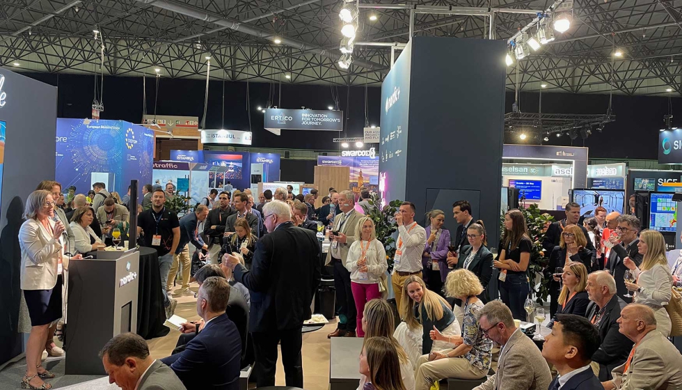 La ciberseguridad y la resiliencia digital son prioridades estratgicas para el transporte del futuro, afirma la embajadora de Finlandia en Espaa...