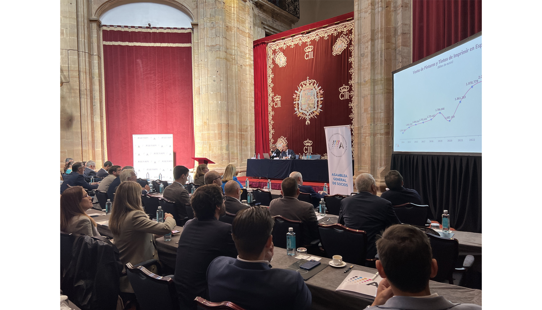 Francisco Perell, junto a Jos Luis Dez, secretario general de Asefapi...