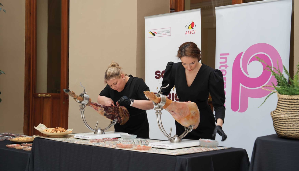 La jornada finaliz con una exclusiva degustacin de jamn