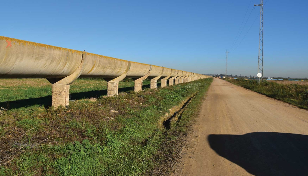 Acequia de distribuci�n a parcela