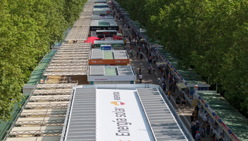 Paneles solares de Repsol en la Feria del Libro de Madrid