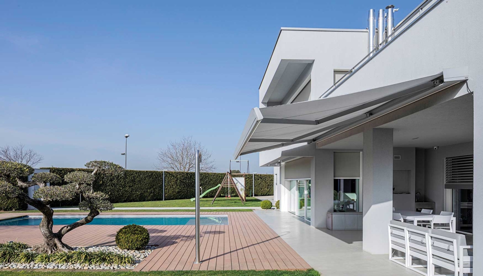 Nice Control Solar propone soluciones en la gestión automática de toldos y otros sistemas de protección solar... Nice Control Solar propone soluciones en la gestión automática de toldos y otros sistemas de protección solar...