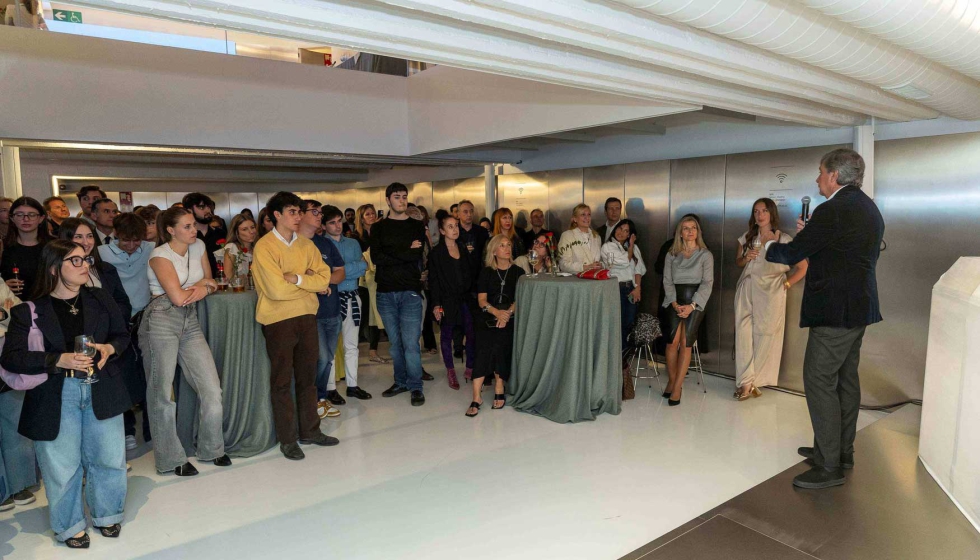 Carlos Lamela en la presentacin de la exposicin Home away from home en la Casa de la Luz de Simon en Madrid