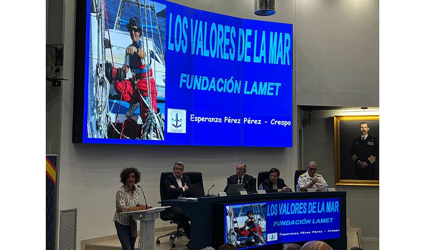 Intervenci�n de Esperanza P�rez, pionera de la vela oce�nica en solitario