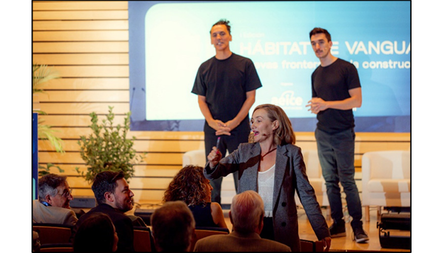 Una gala en la que intervinieron la presidenta de Aeice, Estbaliz Gonzlez de la Serna, y Beln Viloria, Head of TEDx Valladolid, TEDx Ambassador...