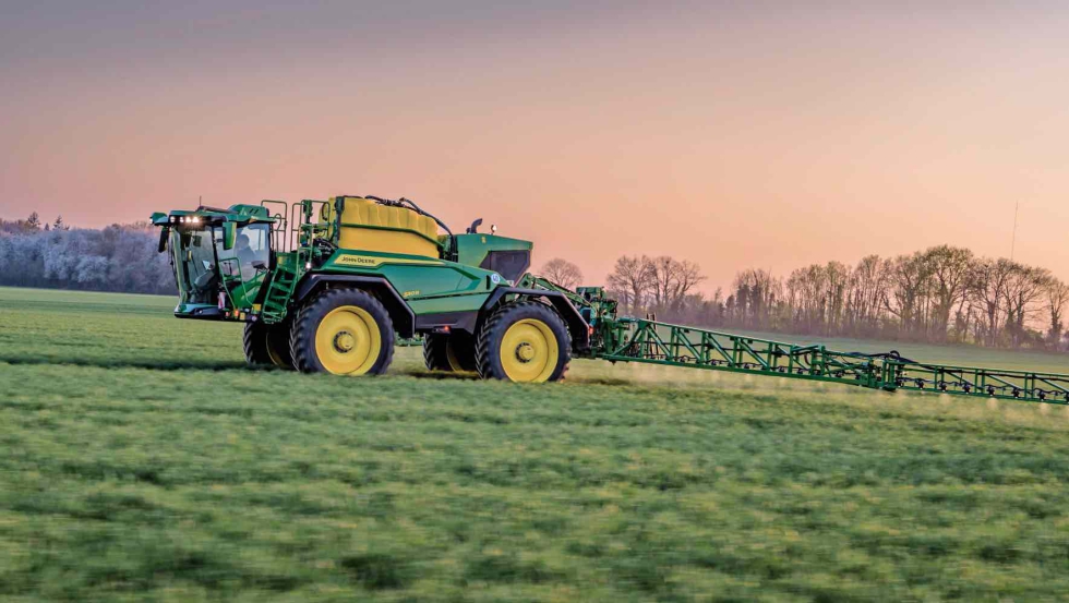 Este pulverizador avanzado garantiza que cada gota impacte en el cultivo donde m�s importa...